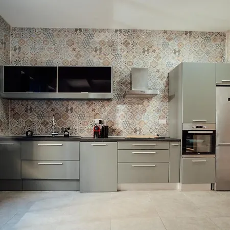 Town House * Senglea